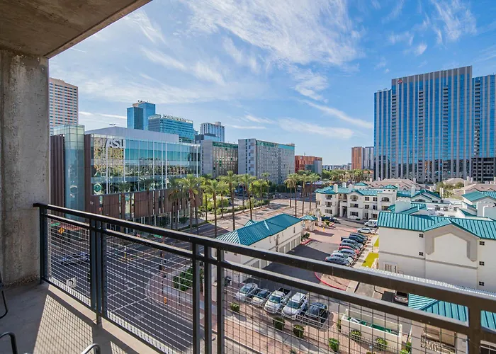 Skyline Loft W Views Holiday home Phoenix
