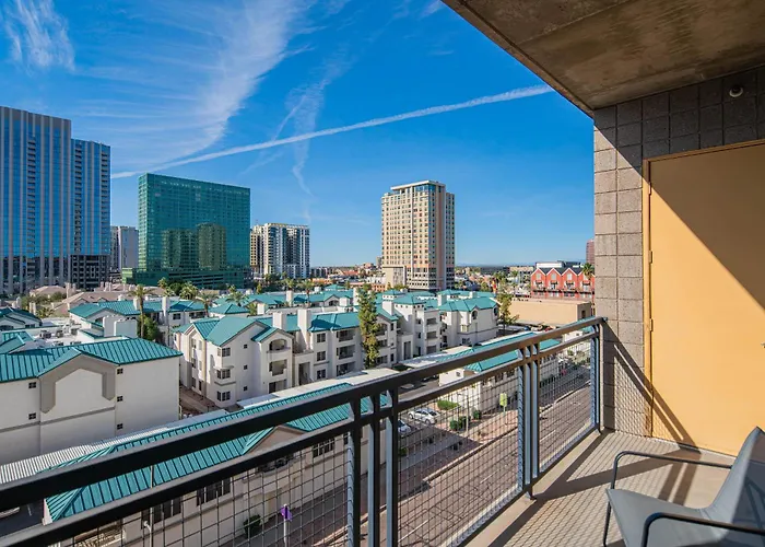 Skyline Loft W Views Holiday home *